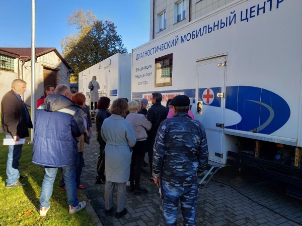  Областной «Водоканал» разместил на своей территории мобильный медицинский комплекс