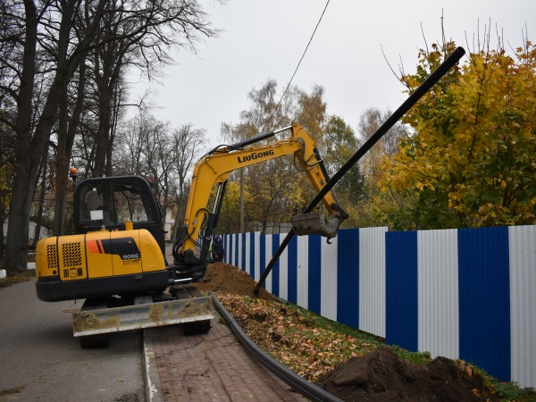 Показываем замену более 500 метров водопроводной трубы в Янтарном!